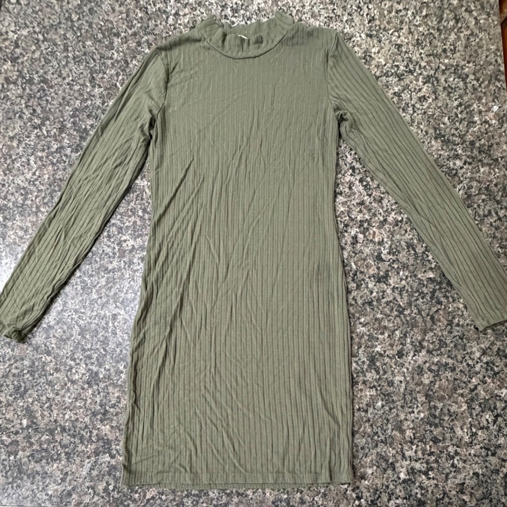 Heart Hips Olive Green Ribbed Mock Neck Long Sleeve Mini Bodycon Dress Small